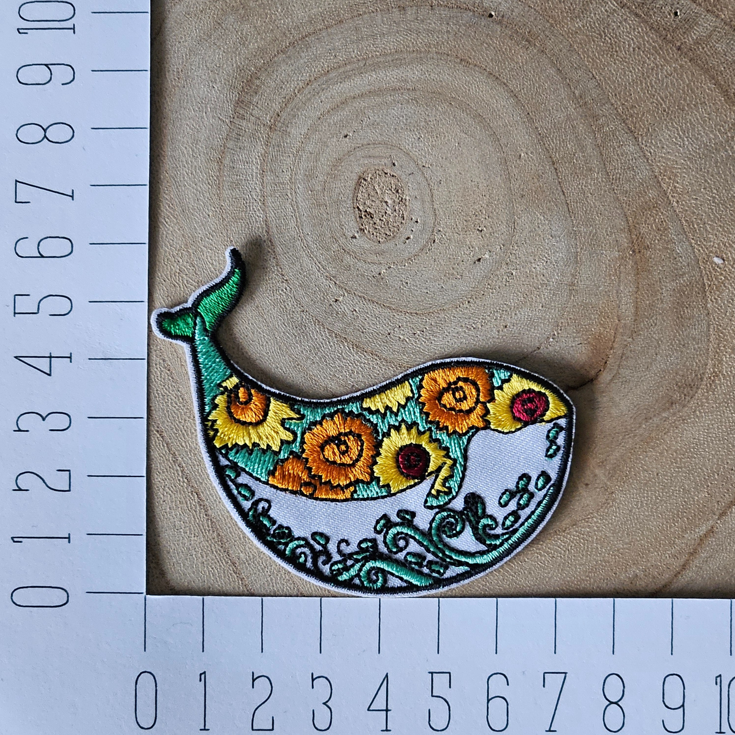 Strijk embleem - Iron on Patch - Walvis met bloemen