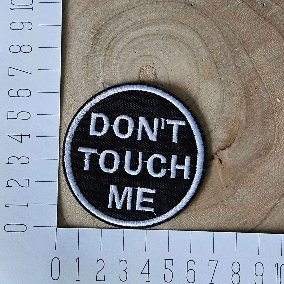 Strijk embleem - Iron on Patch - Don't touch me