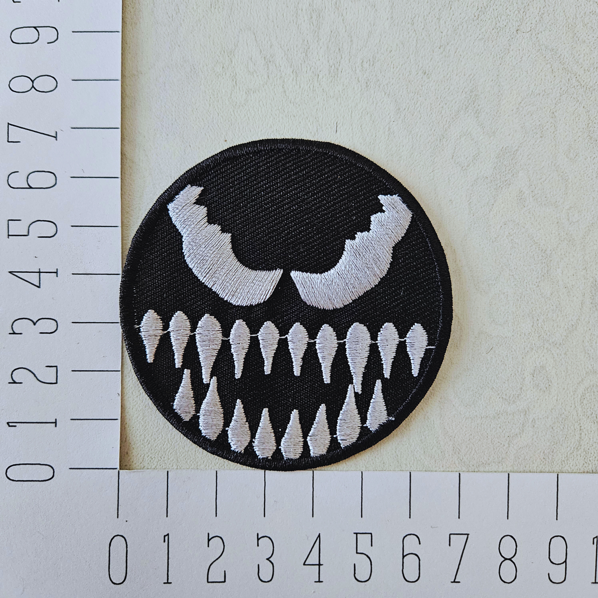 Strijk embleem - Iron on Patch - Monster