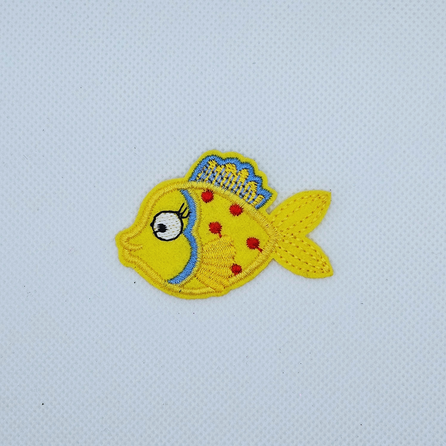 Strijk embleem - Iron on Patch - Vis geel