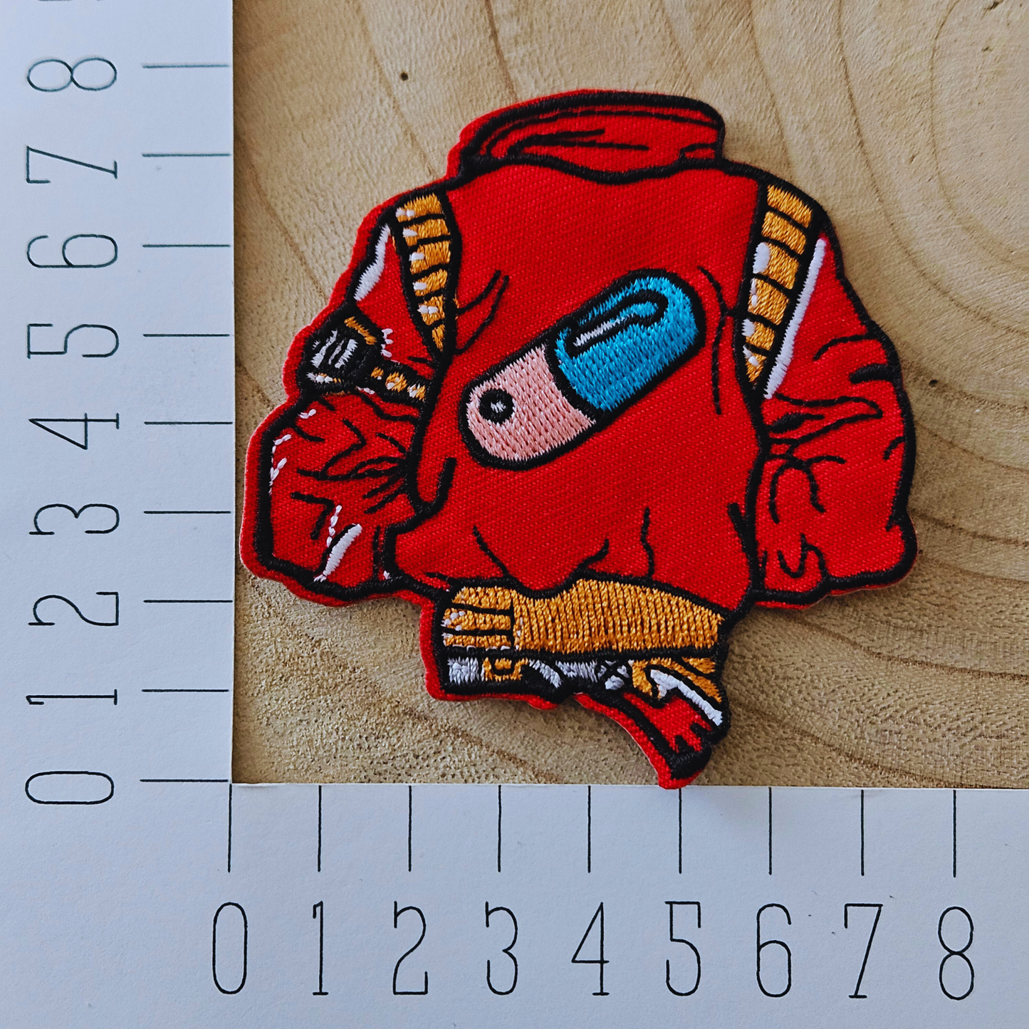 Strijk embleem - Iron on Patch - Jasje met pil