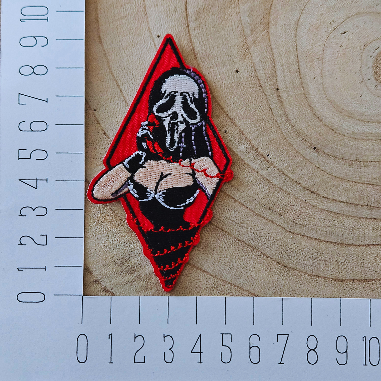 Strijk embleem - Iron on Patch - Vrouw met masker