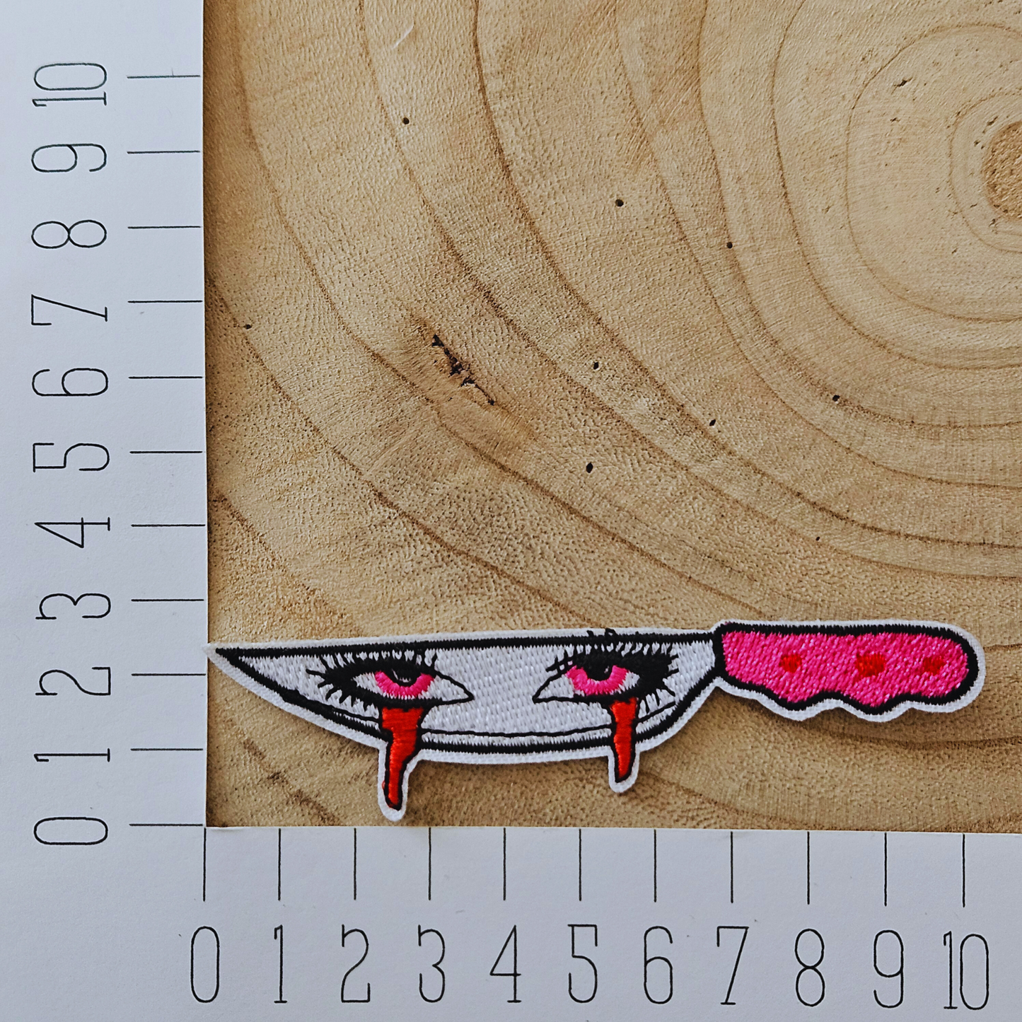 Strijk embleem - Iron on Patch - Mes met ogen