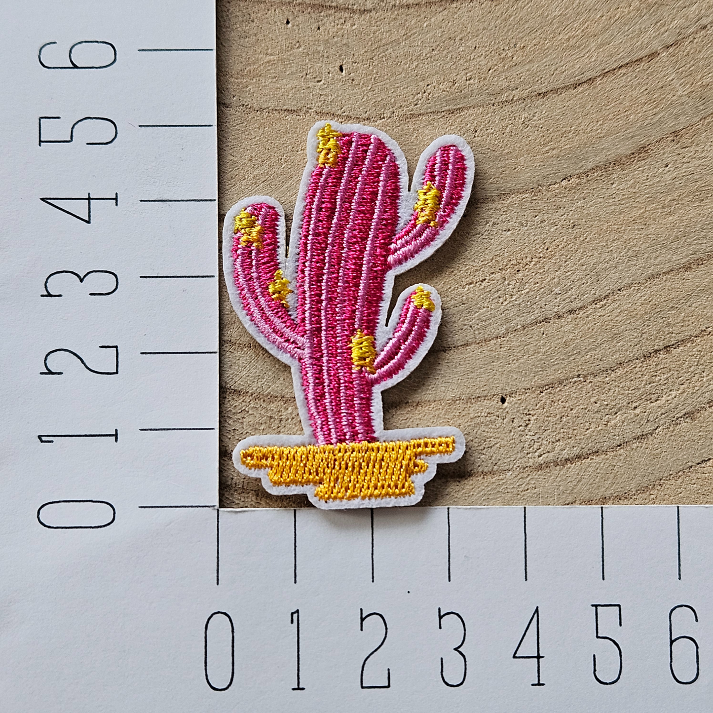 Strijk embleem - Iron on Patch - Roze cactus