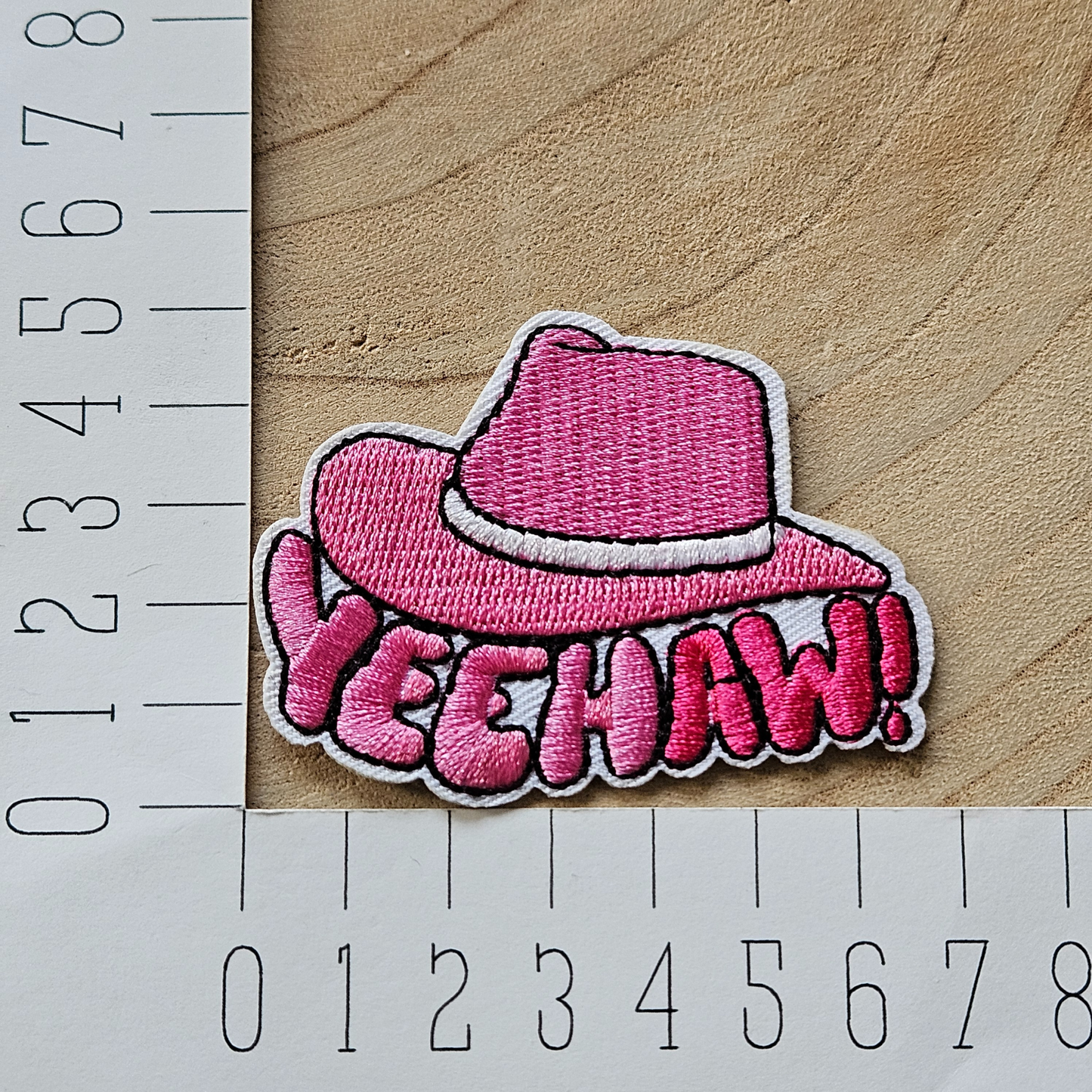 Strijk embleem - Iron on Patch - Roze cowboy hoed yeehaw