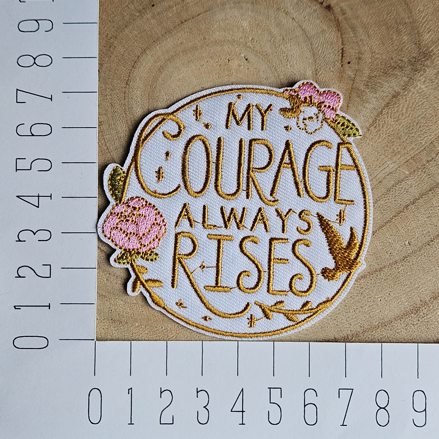 Strijk embleem - Iron on Patch - My courage always rises