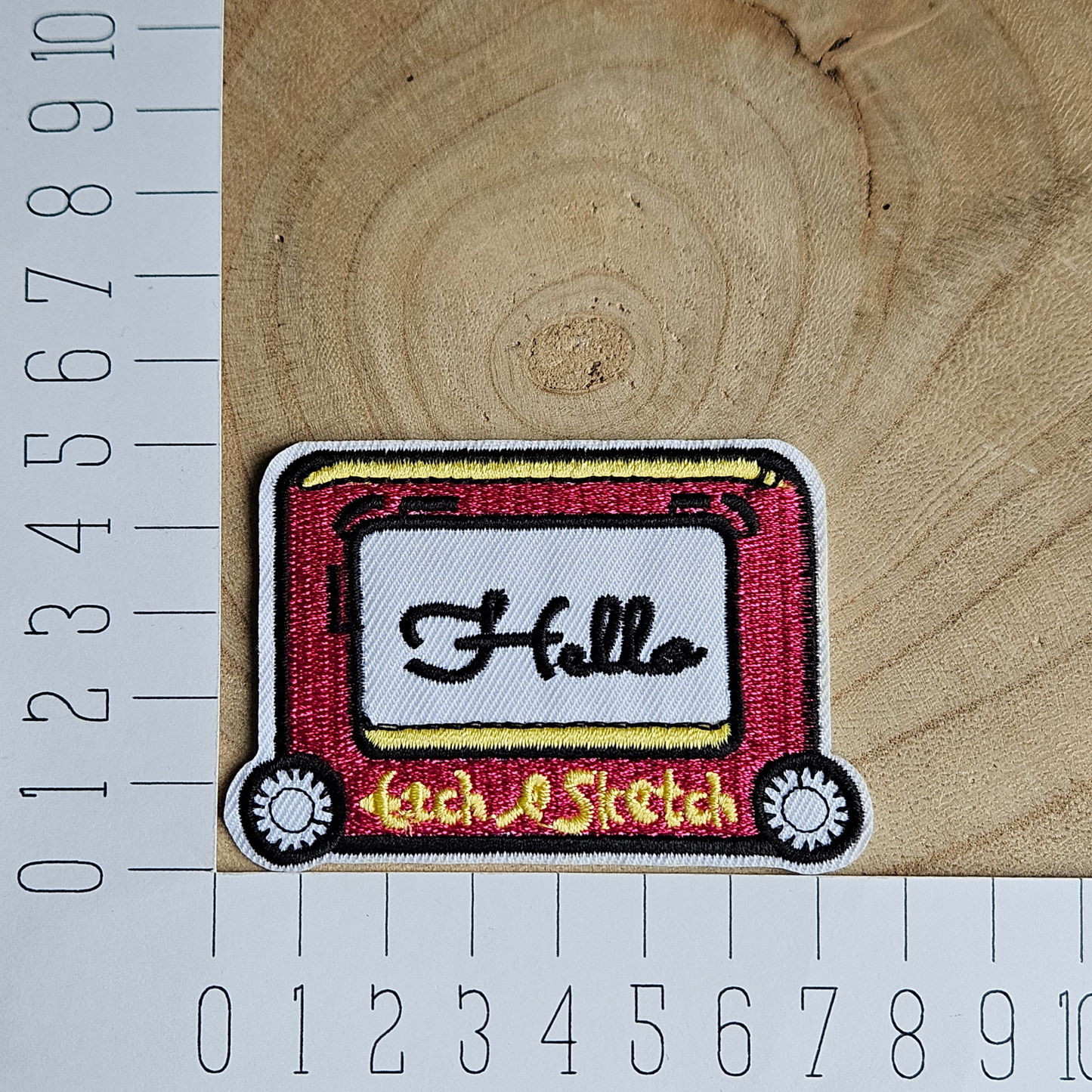Strijk embleem - Iron on Patch - Casette speler - Hello