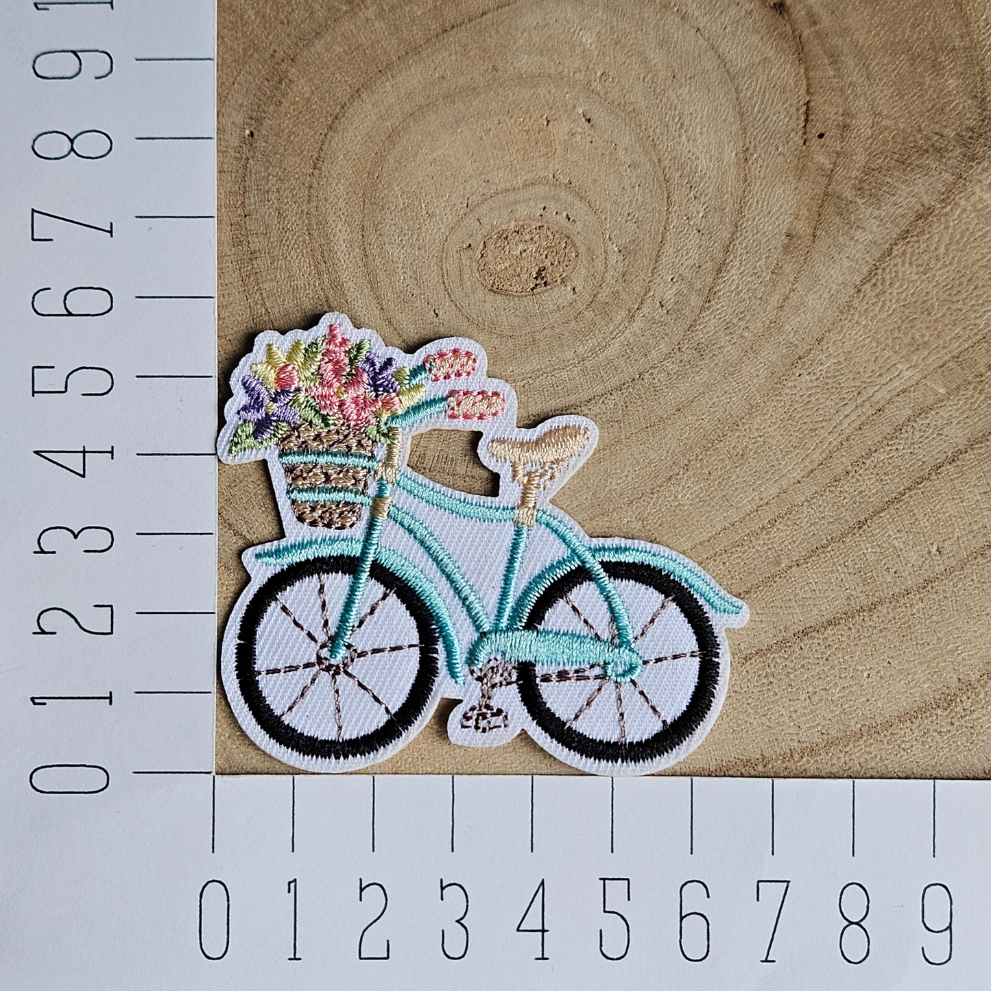 Strijk embleem - Iron on Patch - Fiets met bloemen mandje
