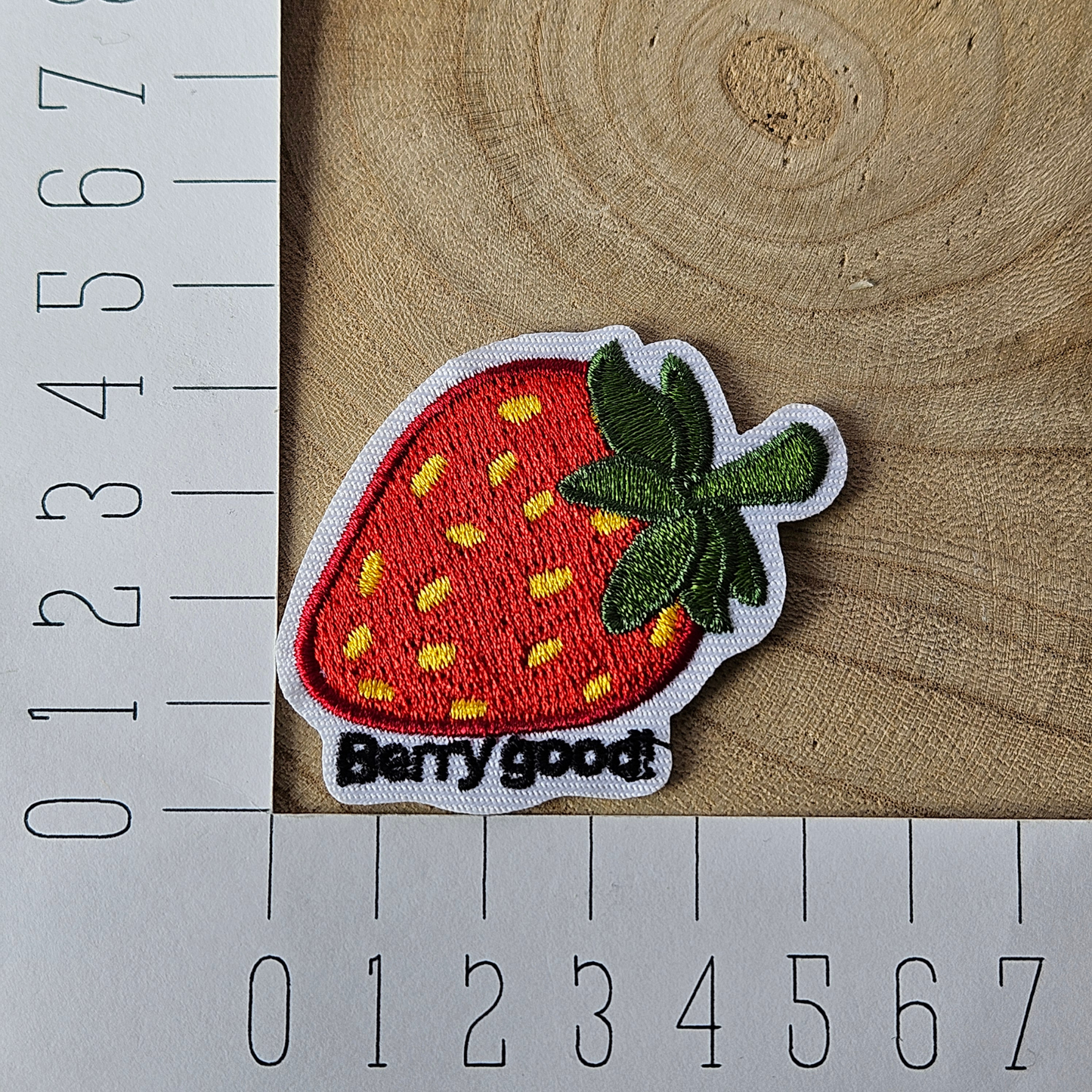 Strijk embleem - Iron on Patch - Aardbei - Berry good