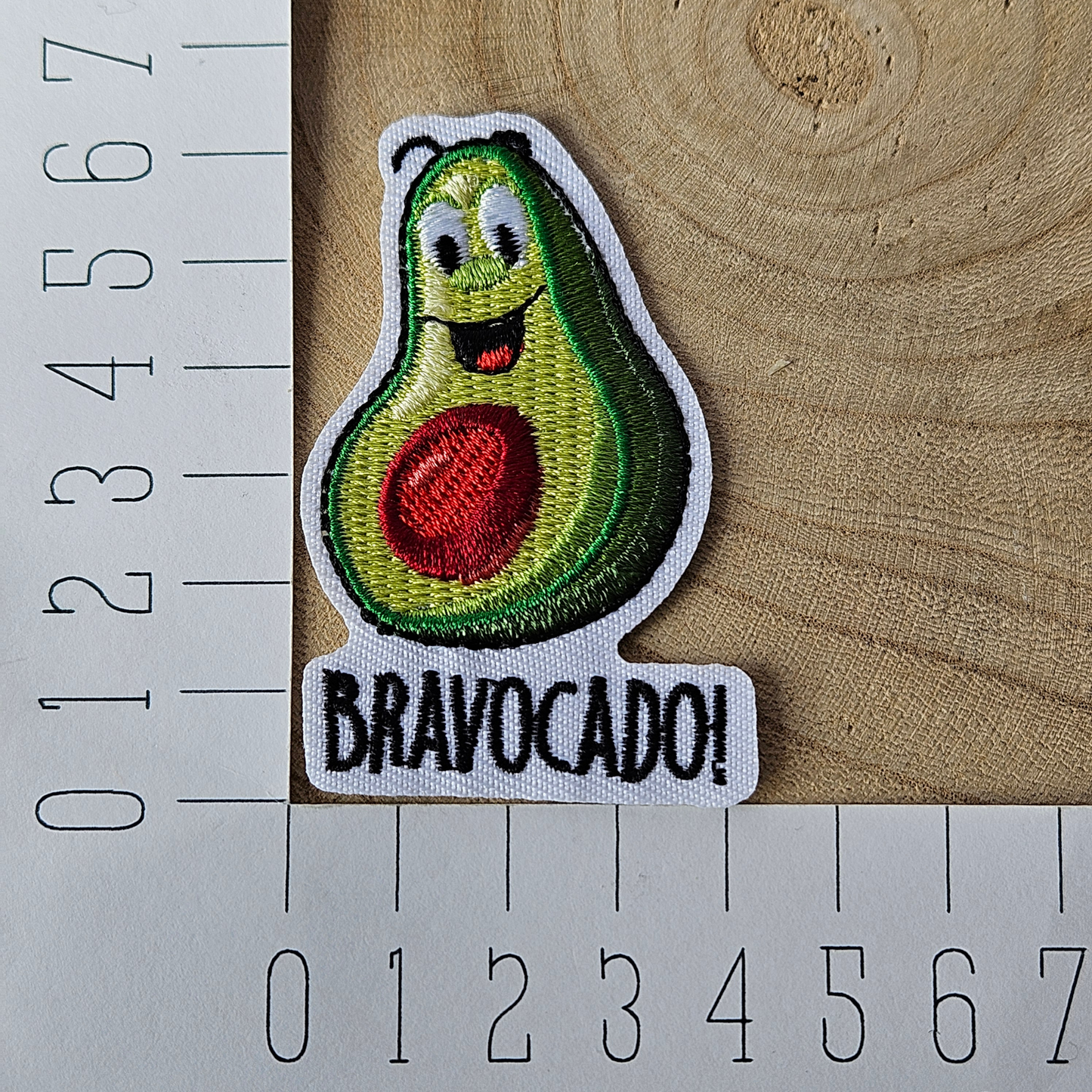 Strijk embleem - Iron on Patch - Avocado - Bravocado