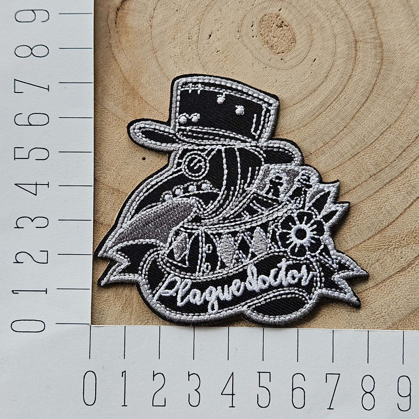 Strijk embleem - Iron on Patch - Plague doctor