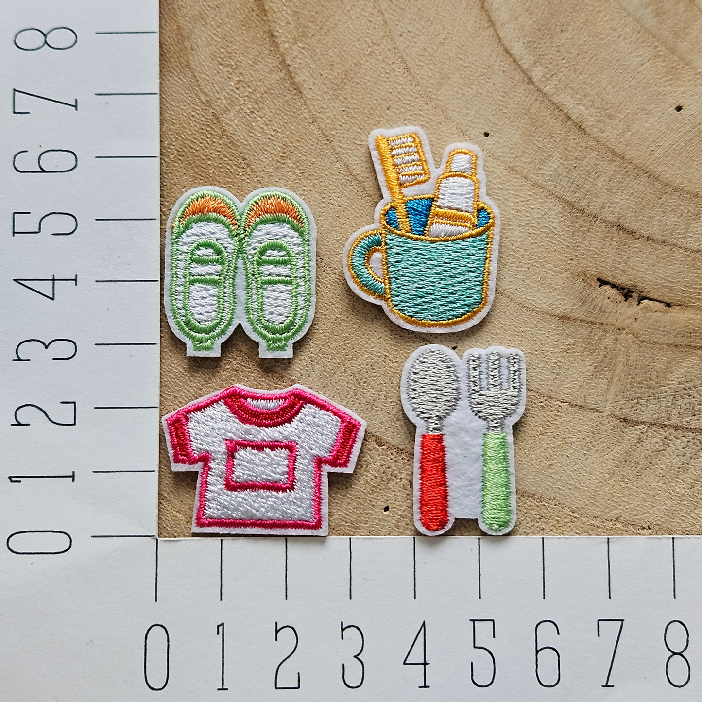 Strijk embleem - Iron on Patch - Schoenen, shirt, mok, bestek