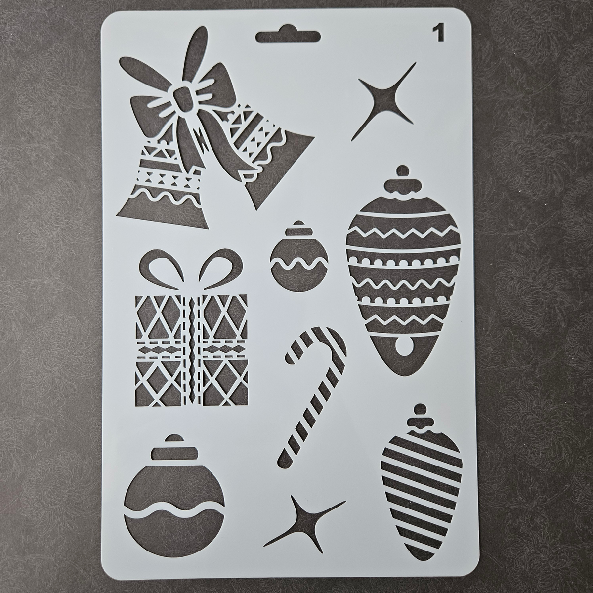 Hobby stencil - Kerst figuurtjes bel, cadeau, kerstbal - A5+