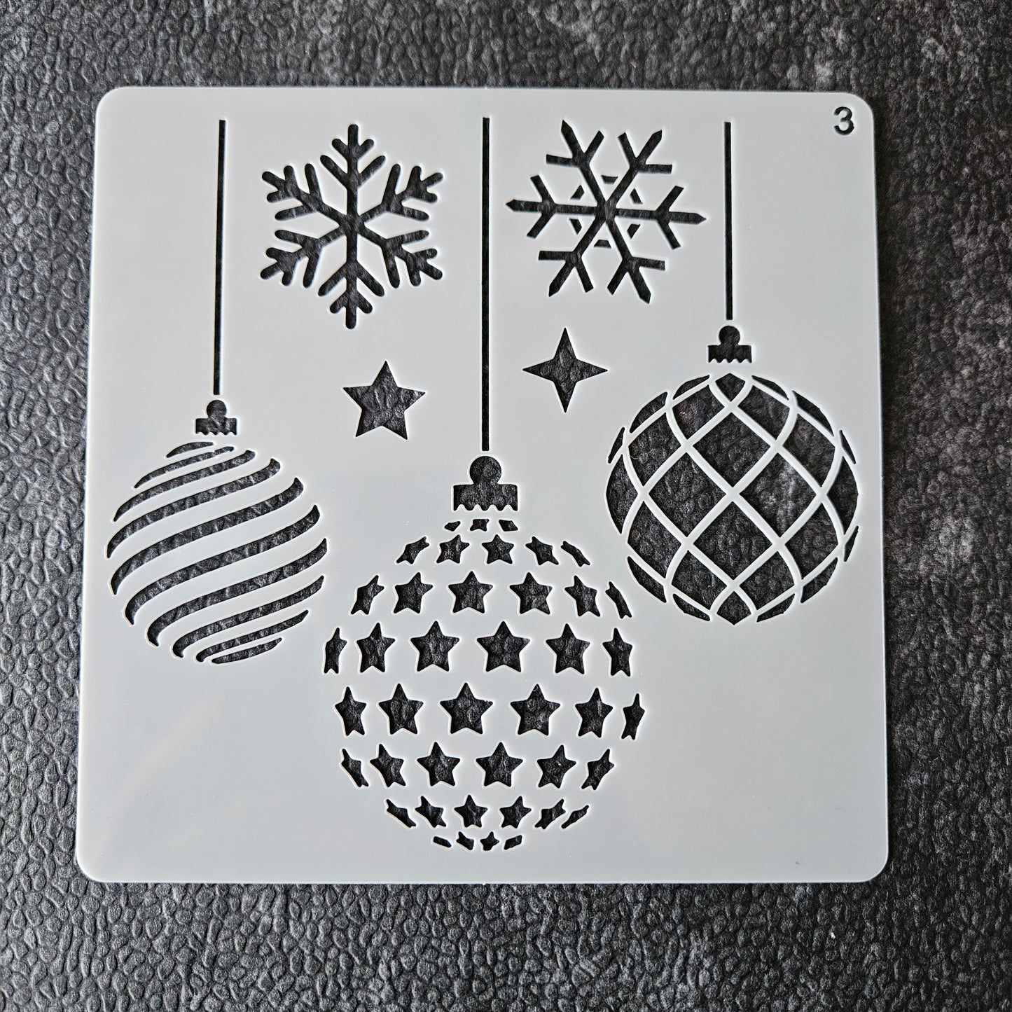 Hobby stencil Kerst - Kerstballen - 13 x 13