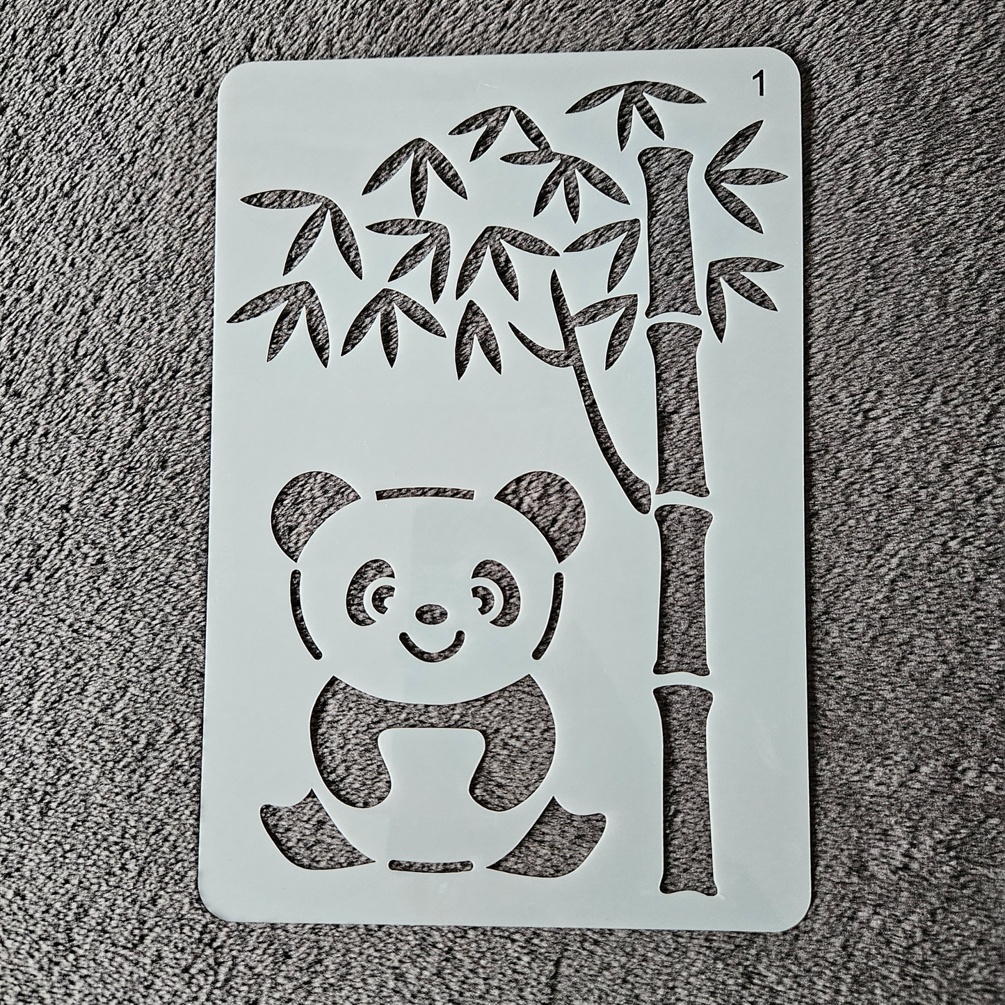 Hobby stencil - Panda met bamboe - A5
