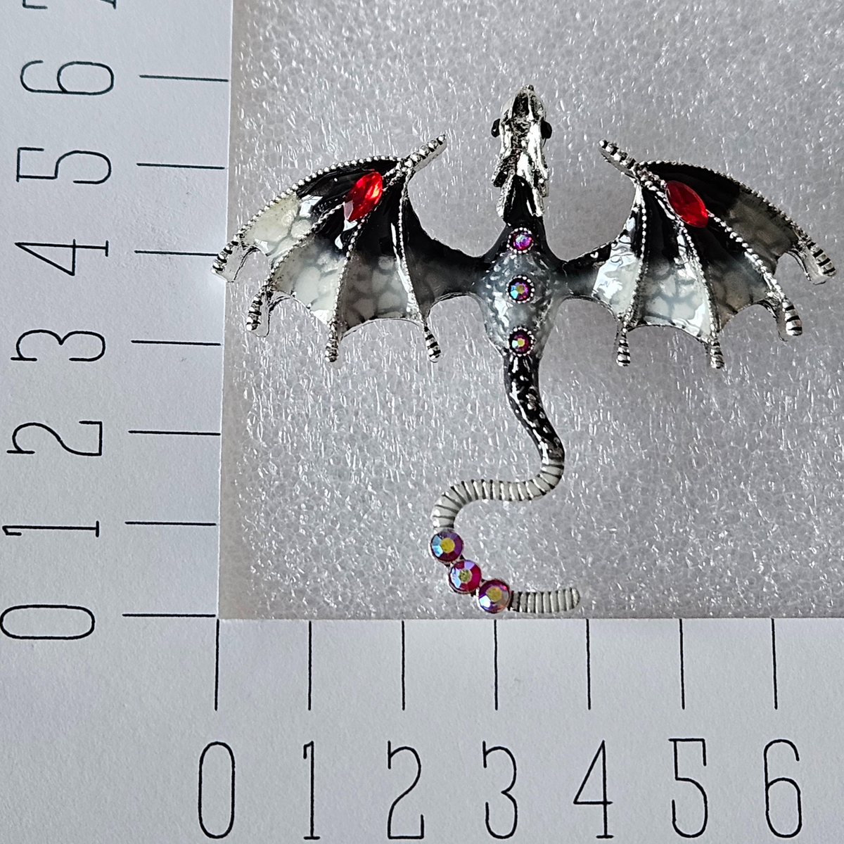 Broche - Zwarte draak - Boeklovers