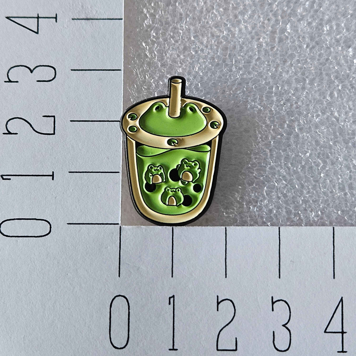 Enamel pin - Kikker drankje - Bubble tea