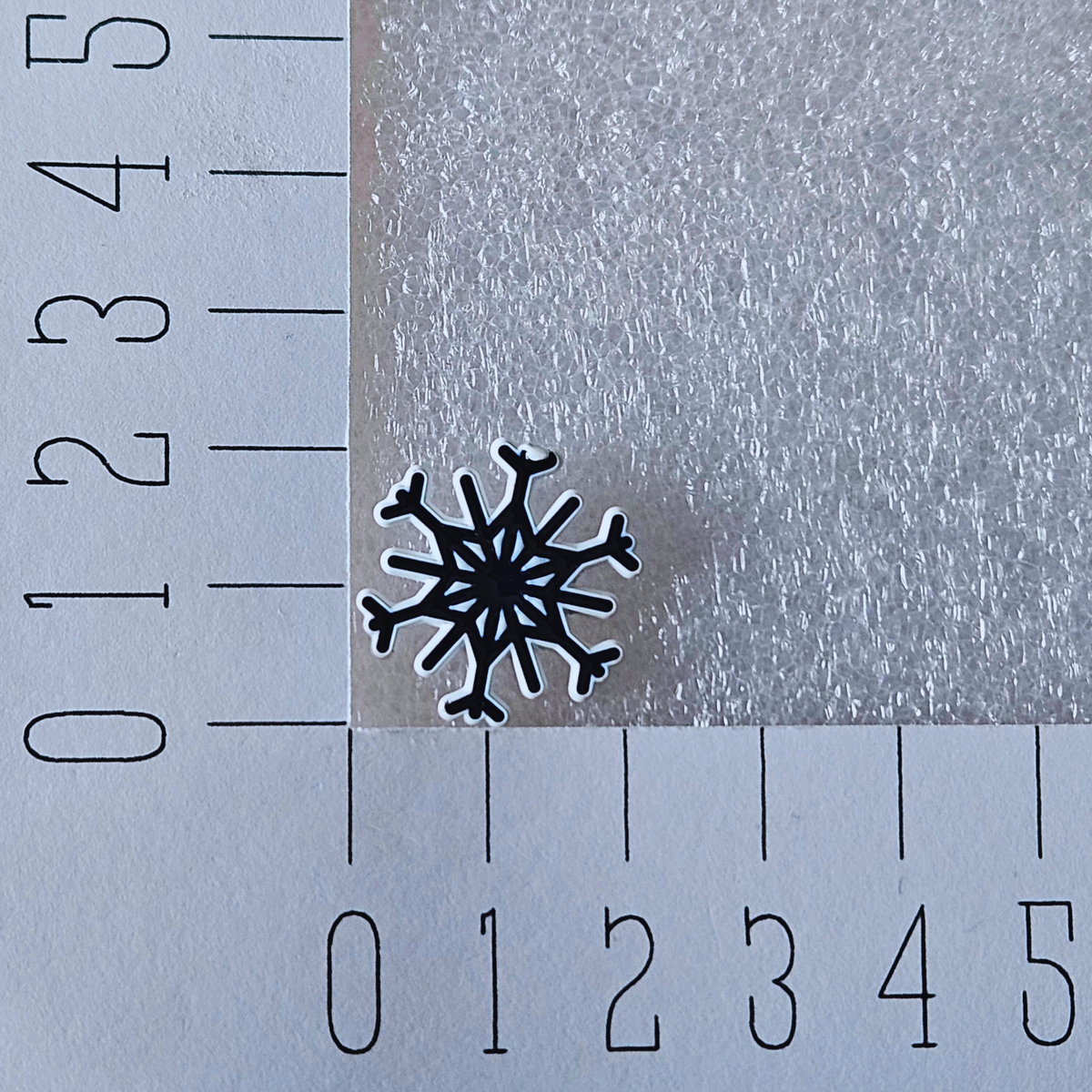 Enamel pin - Sneeuwvlokje
