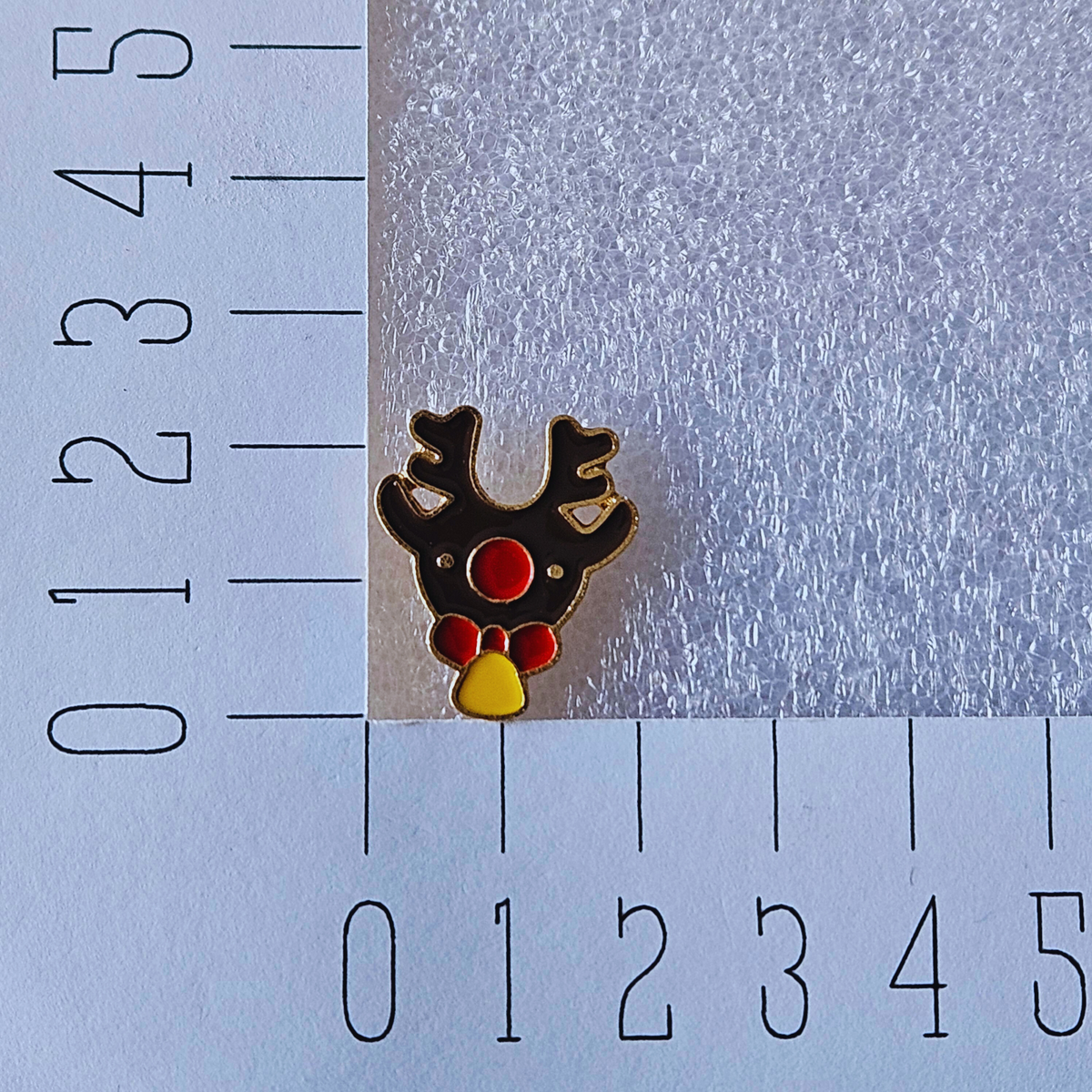 Enamel pin - Rendier
