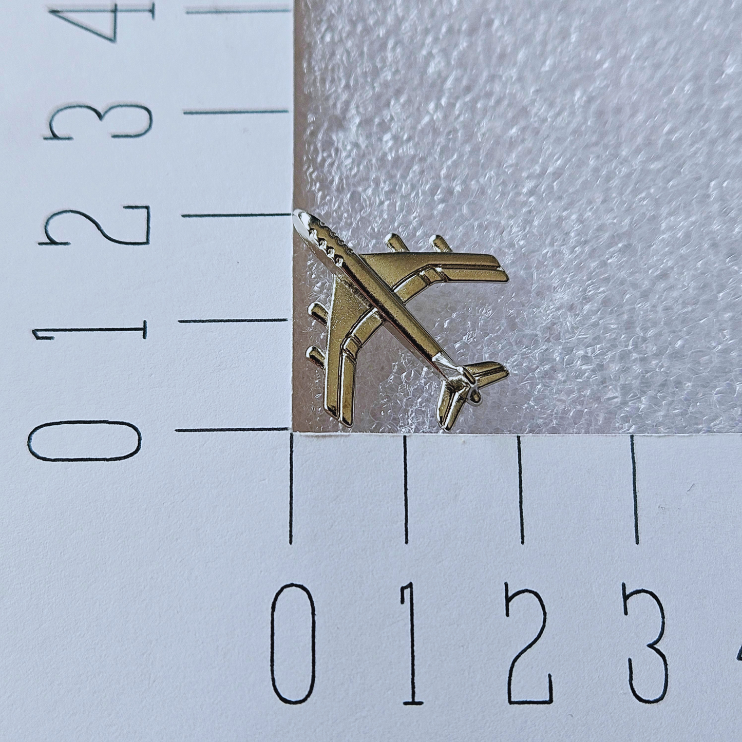 Enamel pin - Vliegtuig zilverlook