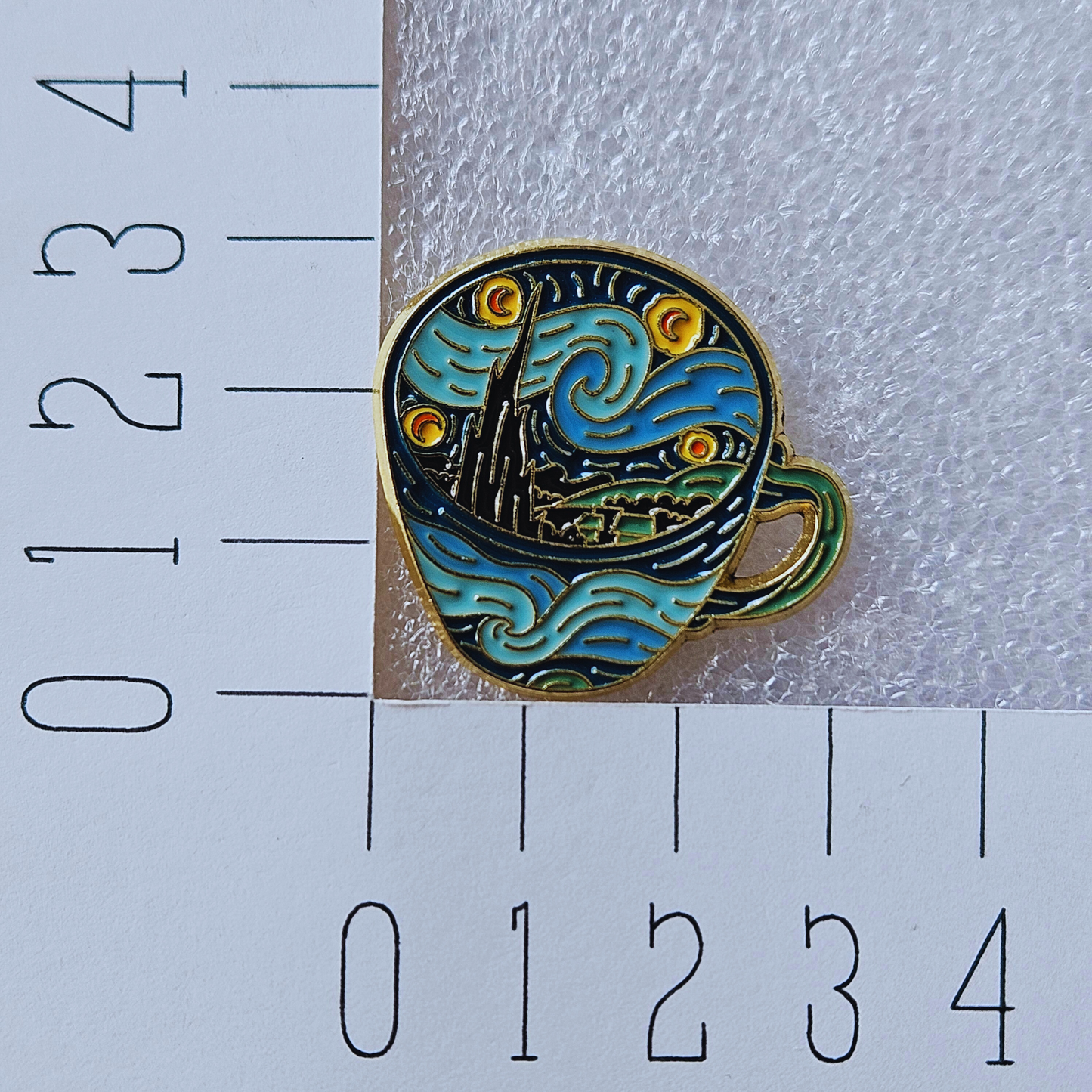 Enamel pin - Schilderij - Kopje