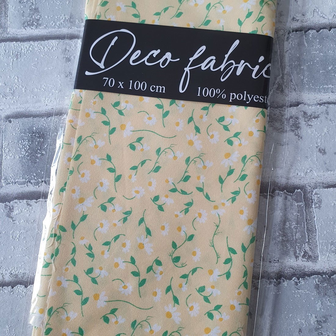 Deco stof - 70 x 100 cm - Geel met bloemen - Hobby en meer