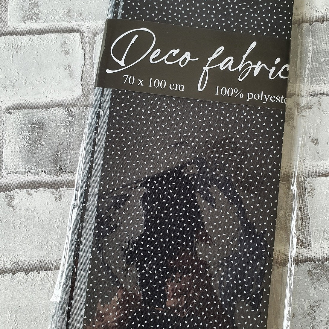 Deco stof - 70 x 100 cm - Zwart met spikkels - Hobby en meer