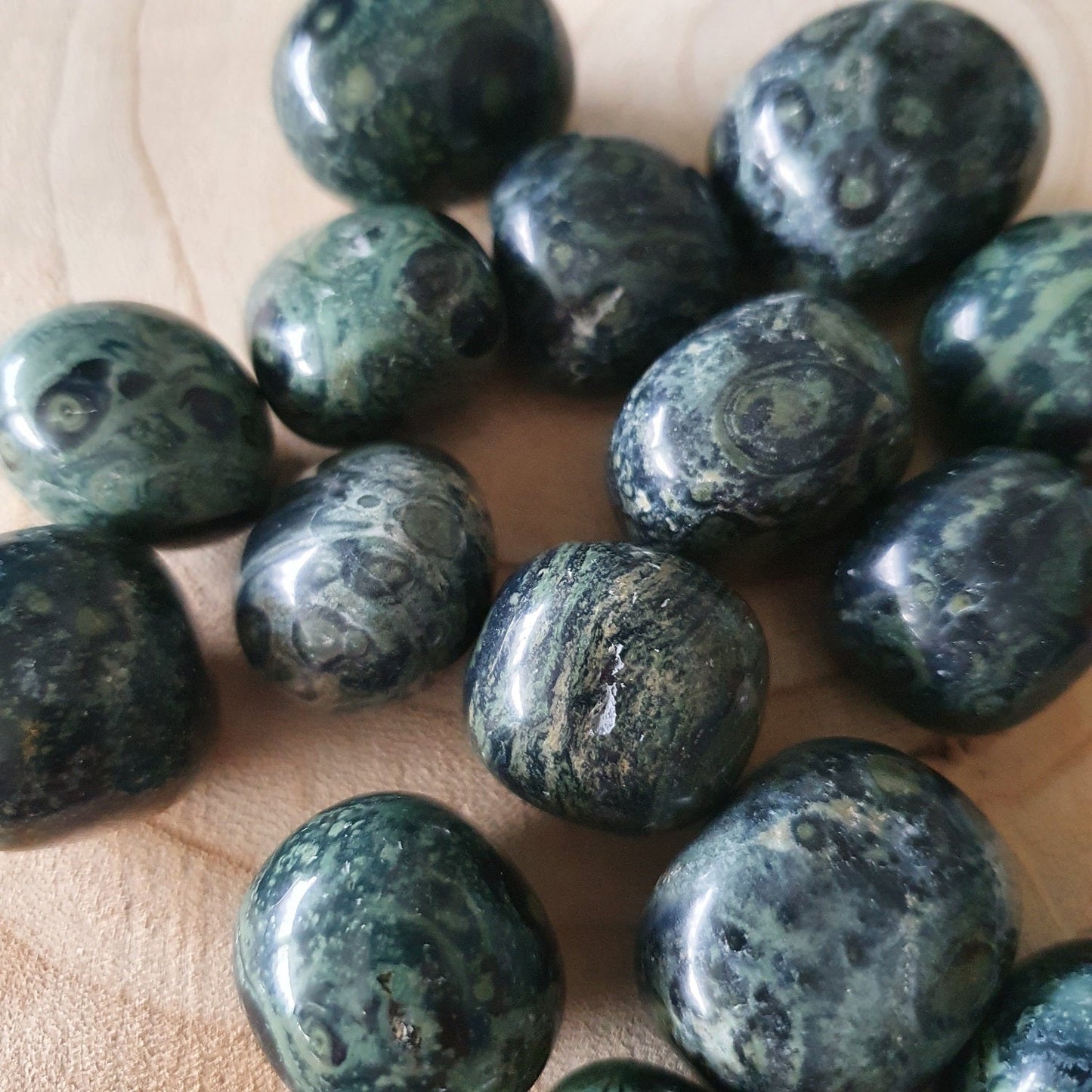 Edelsteen - Kambaba Jaspis - trommelsteen - L - Hobby en meer