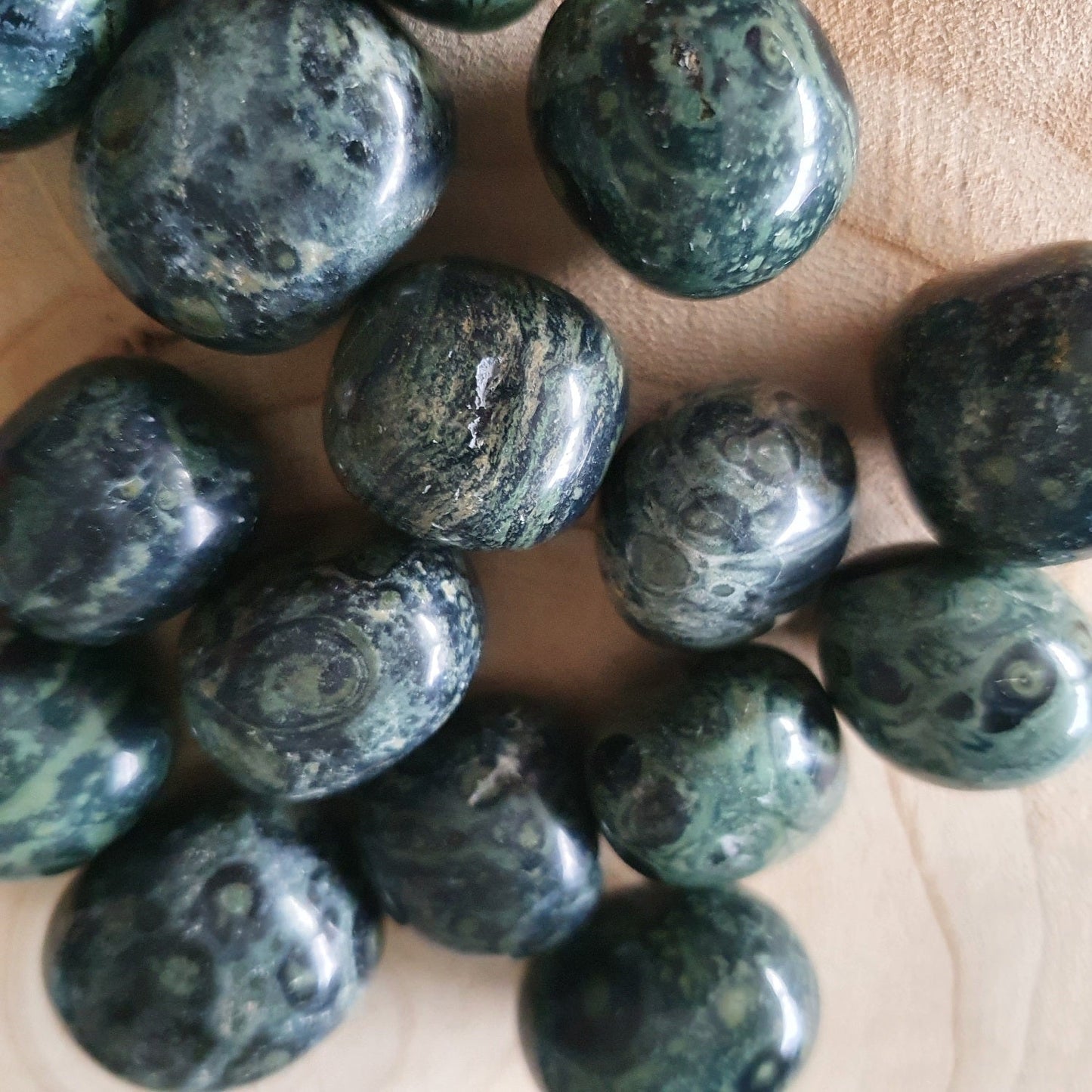 Edelsteen - Kambaba Jaspis - trommelsteen - S - Hobby en meer