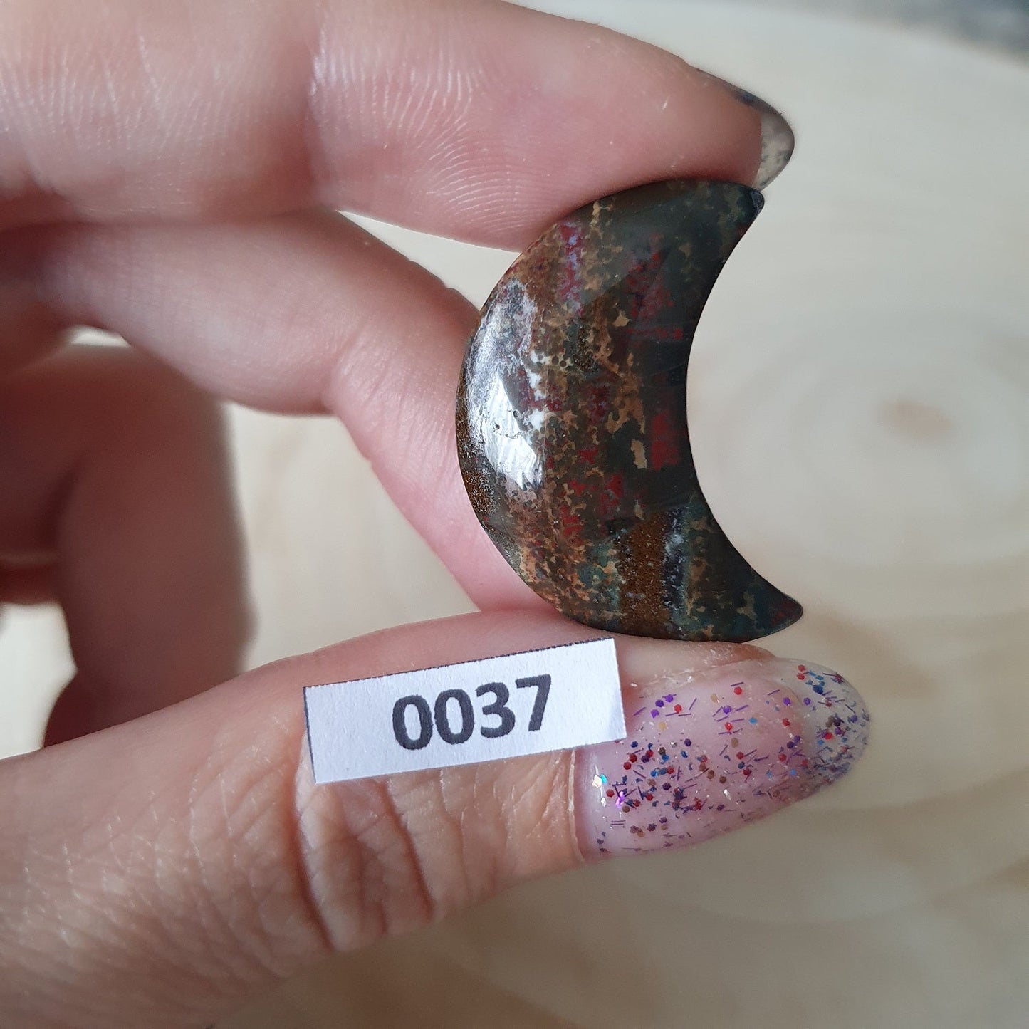 Edelsteen - Oceaan Jaspis maantje #0037 - Hobby en meer