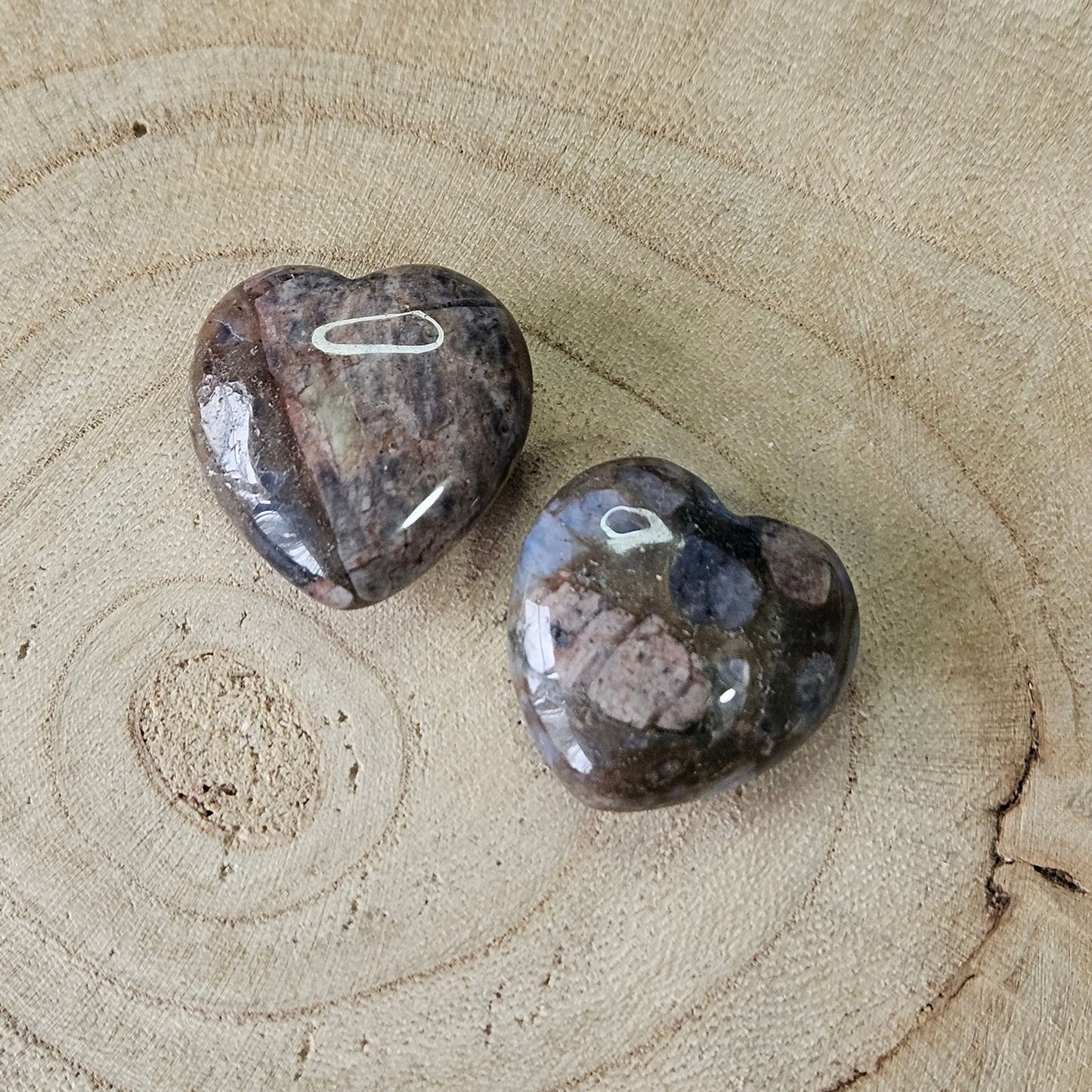 Edelsteen - Vulkaniet hartje hartje - 2cm - Hobby en meer