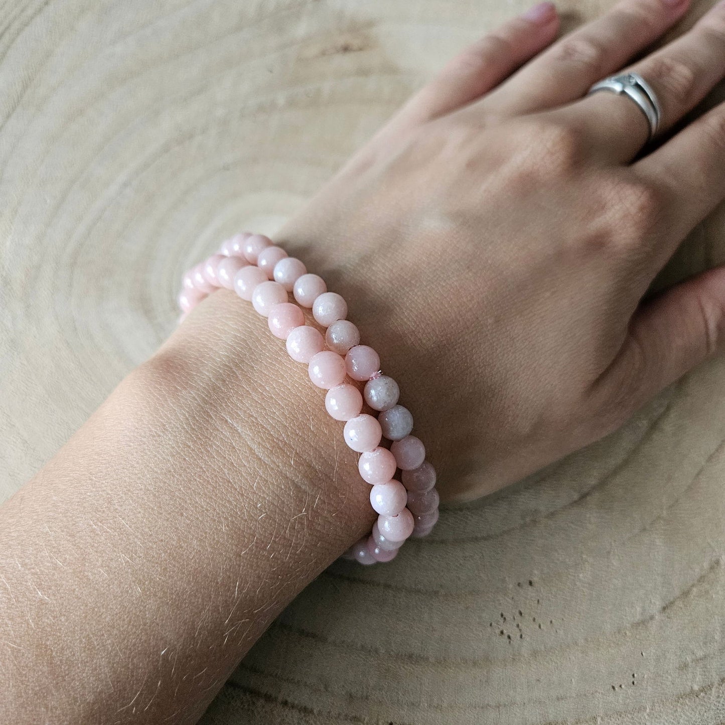 Edelsteen armband - Roze opaal - 6mm kralen - Hobby en meer