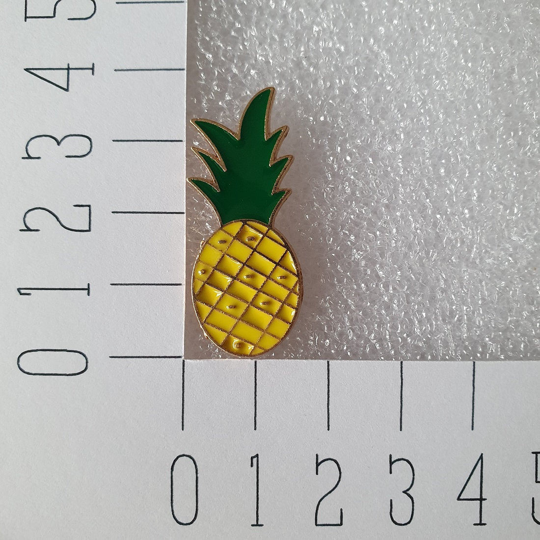 Enamel pin - Ananas - Hobby en meer