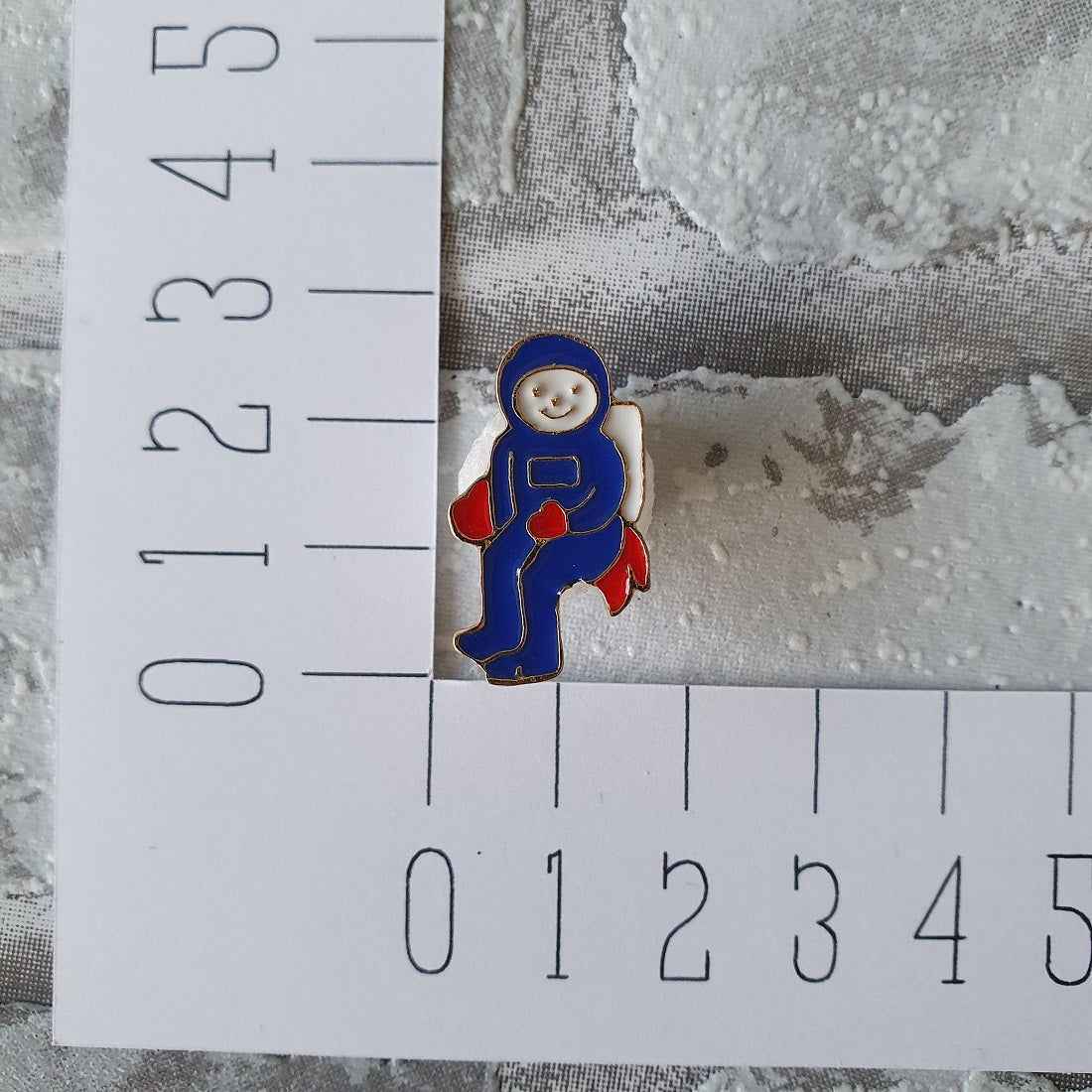 Enamel pin - Astronaut