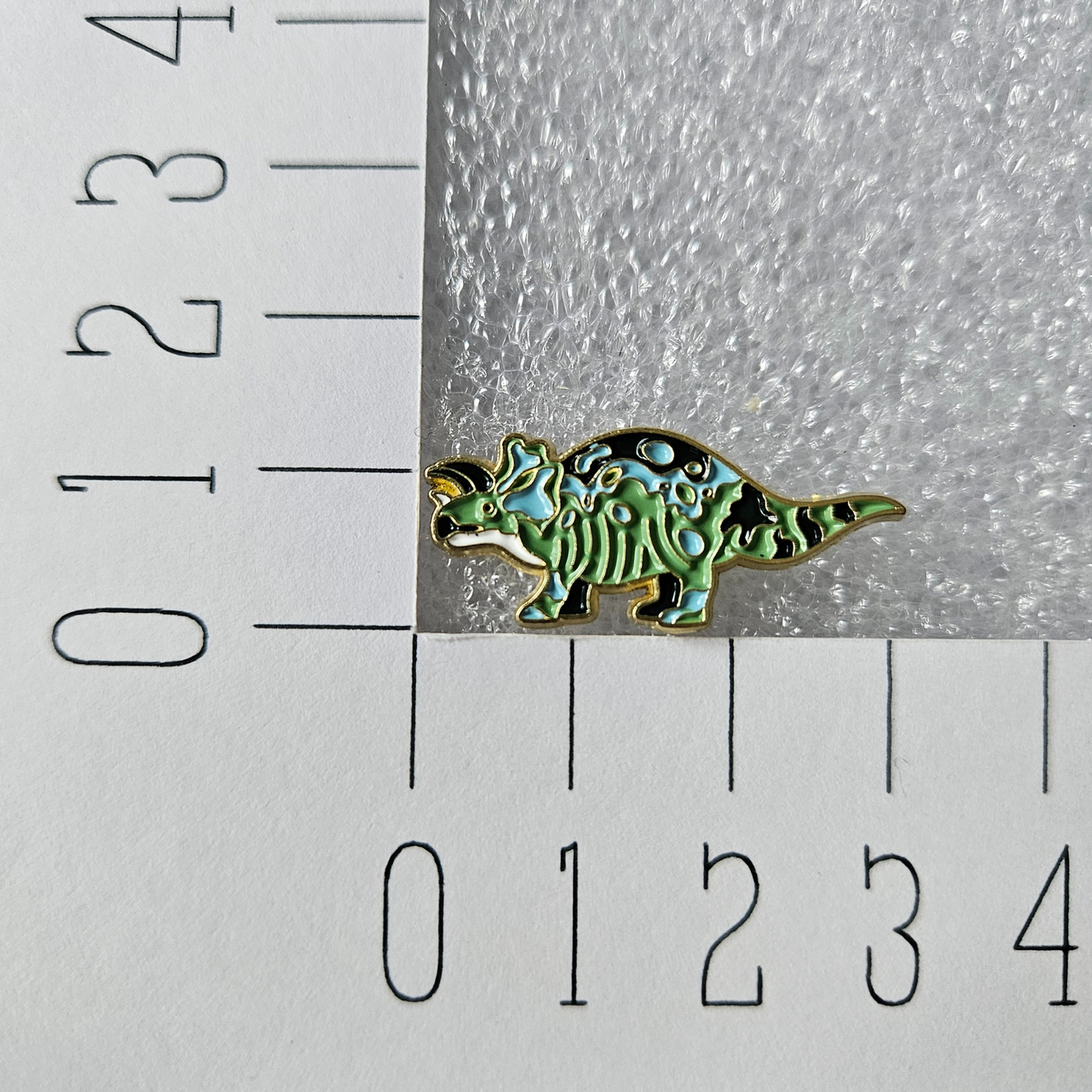 Enamel pin - Dino triceratops - Hobby en meer