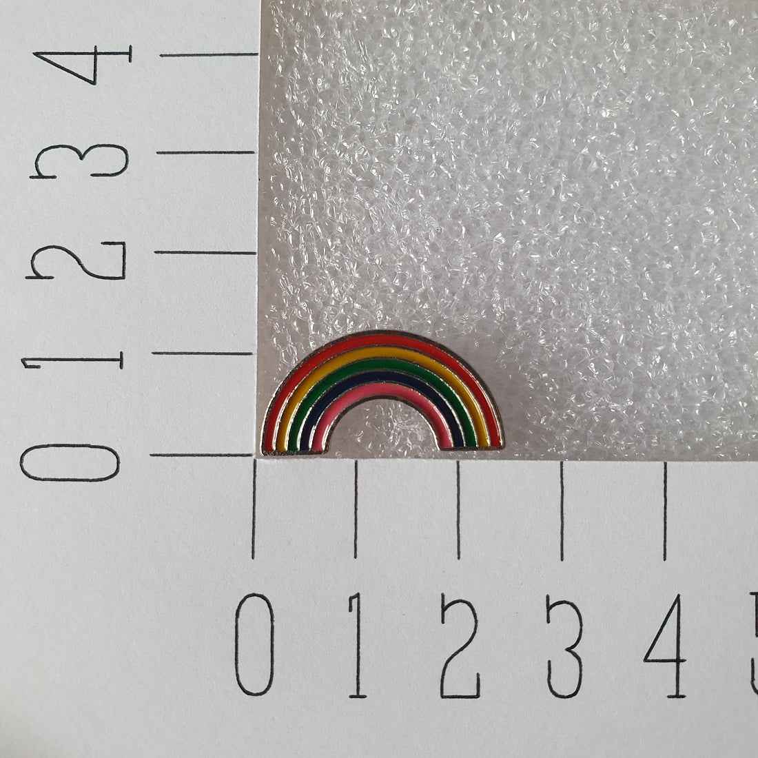 Enamel pin - Regenboogje