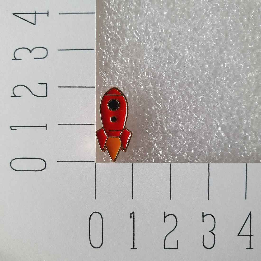 Enamel pin - Rode raket