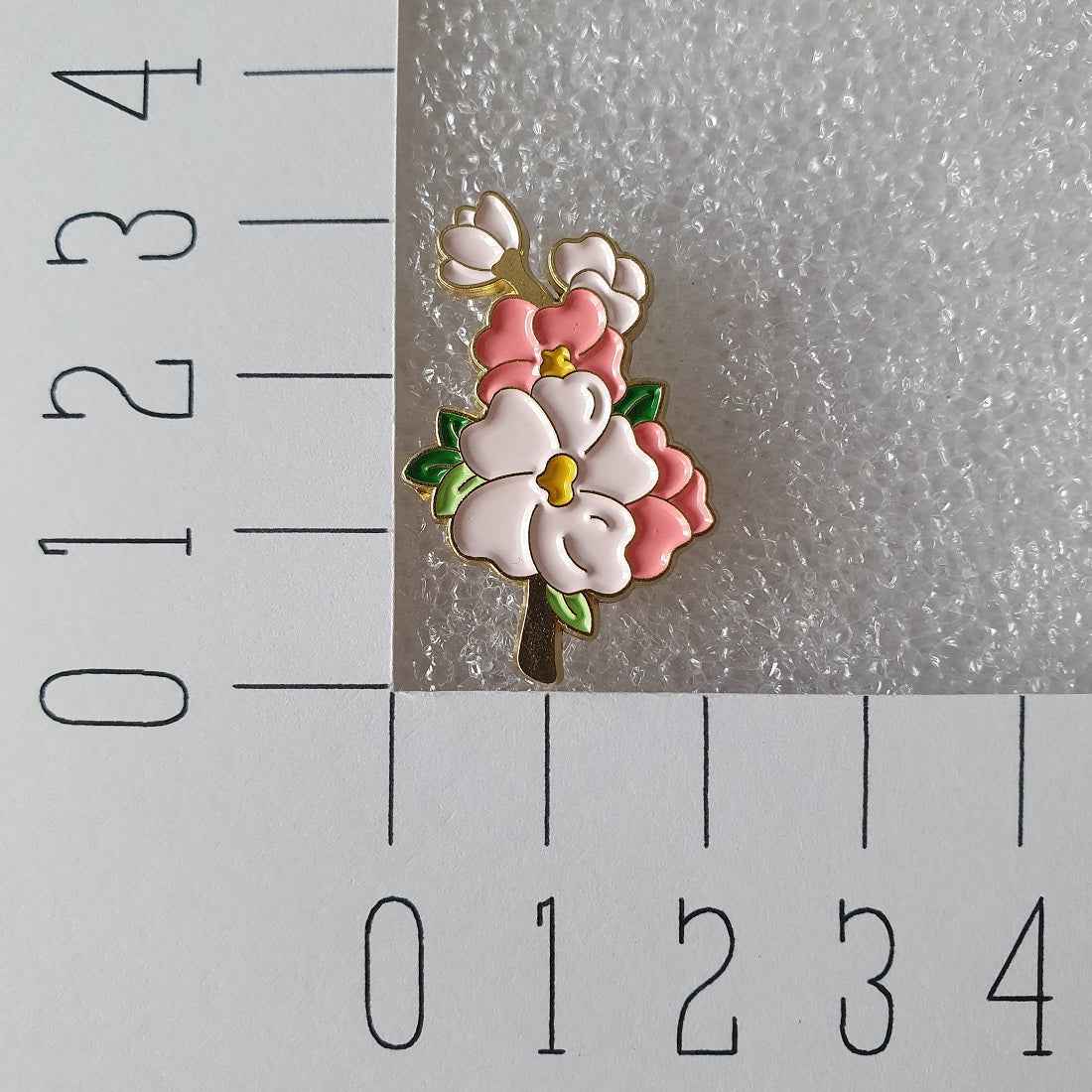 Enamel pin - Roze bloemen