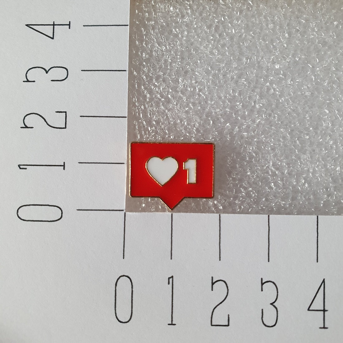 Enamel pin - Tekstwolkje met hartje - Hobby en meer