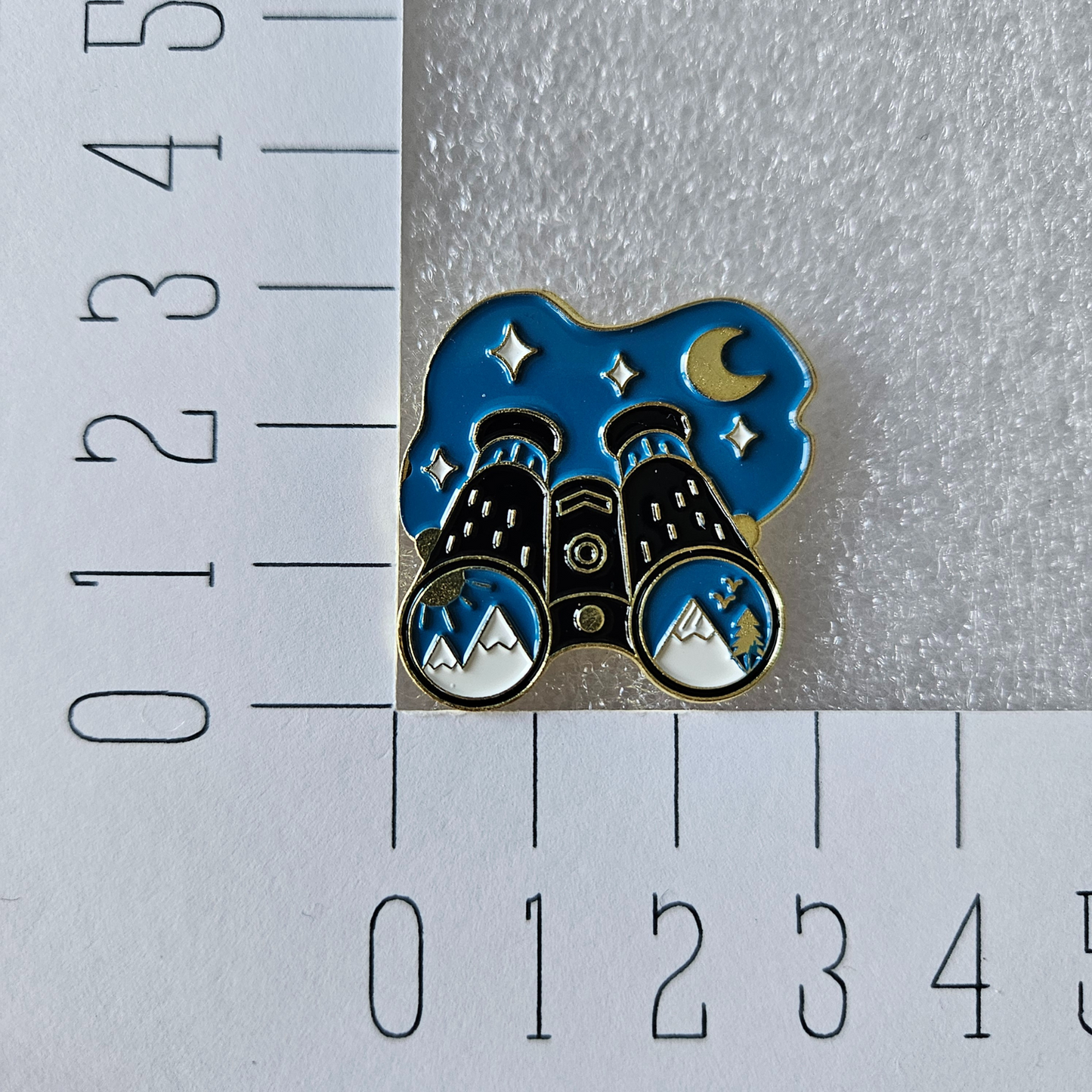 Enamel pin - Verrekijker - Hobby en meer
