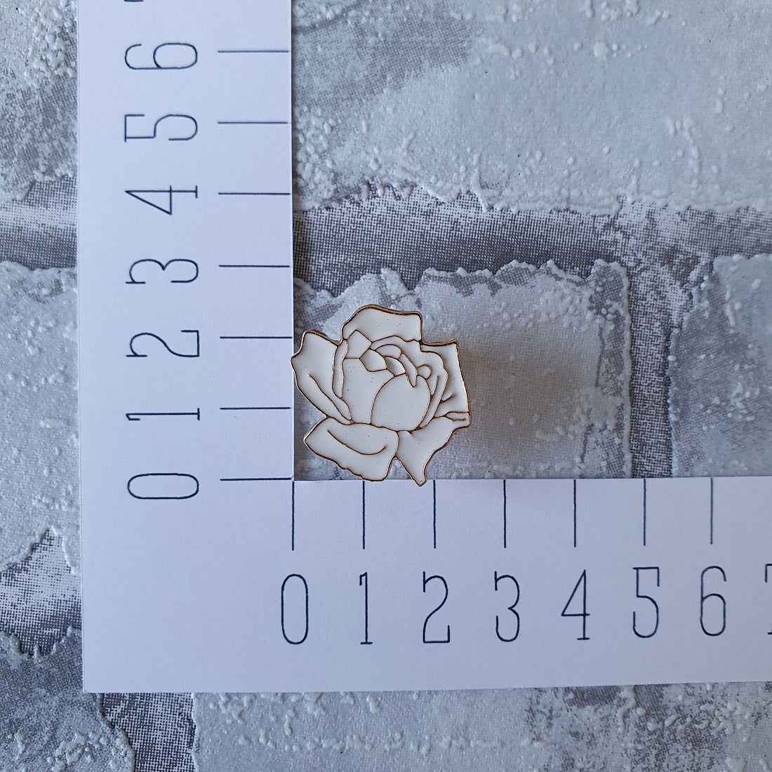 Enamel pin - Witte roos