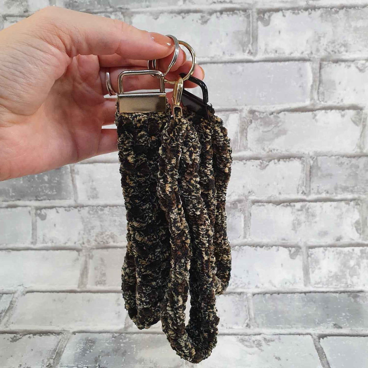 Gehaakte sleutelhanger - Bruin/panter