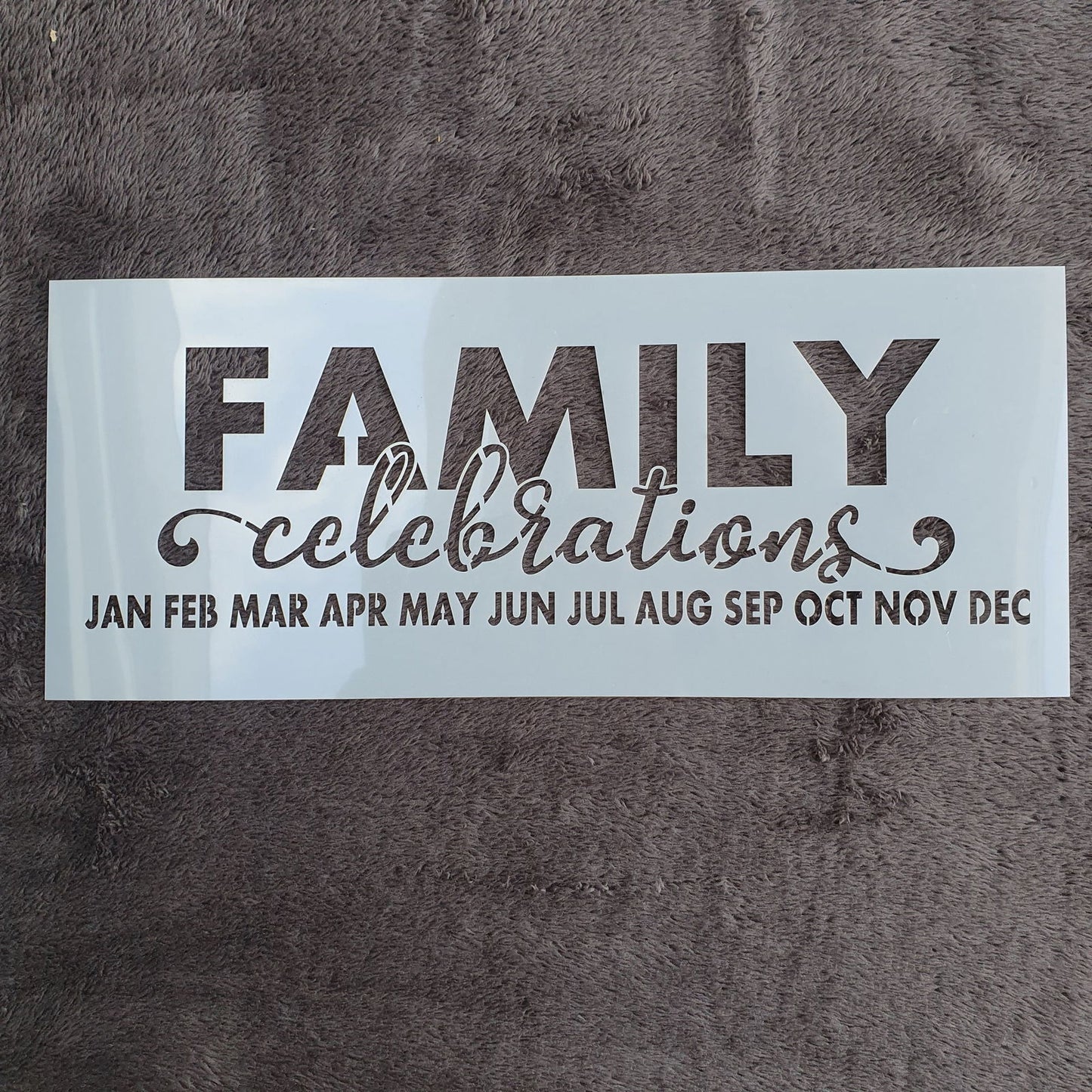 Hobby stencil - Family celebrations - 15 x 36 cm - Hobby en meer