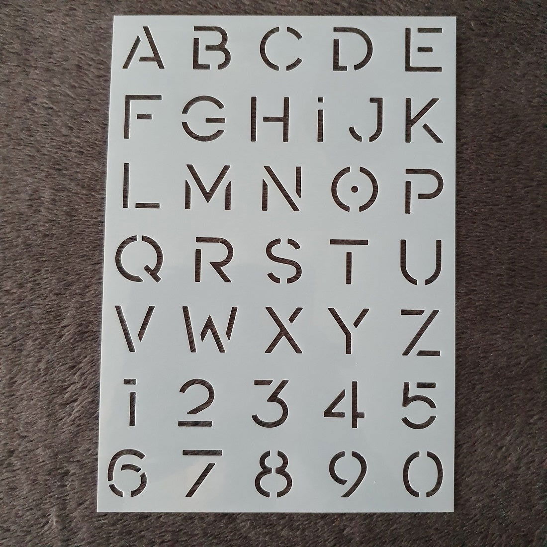 Hobby stencil Alfabet hoofdletter met cijfers - A5 - Hobby en meer