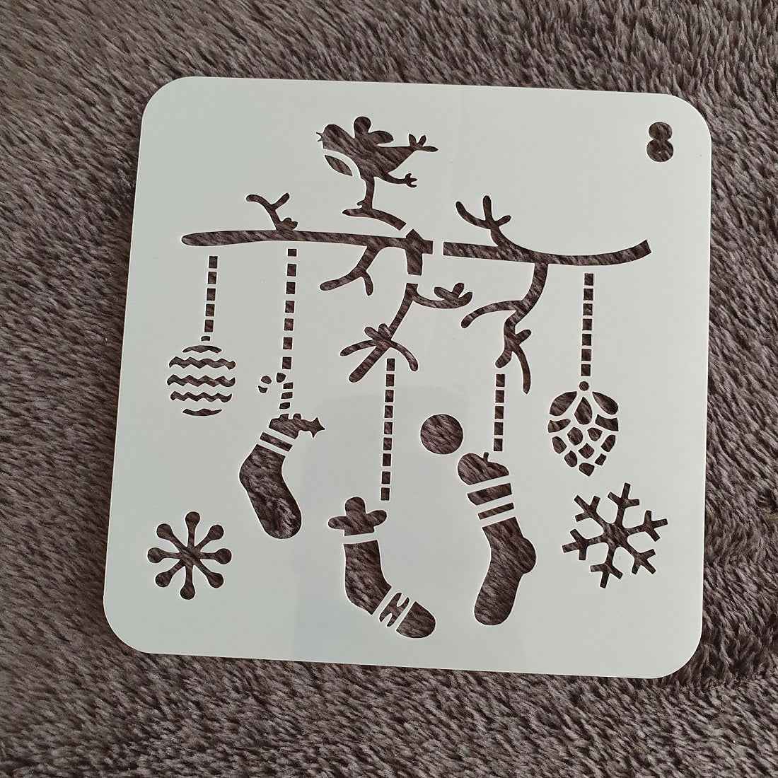 Hobby stencil Kerst - Kerst sokken en kerstballen - 13 x 13