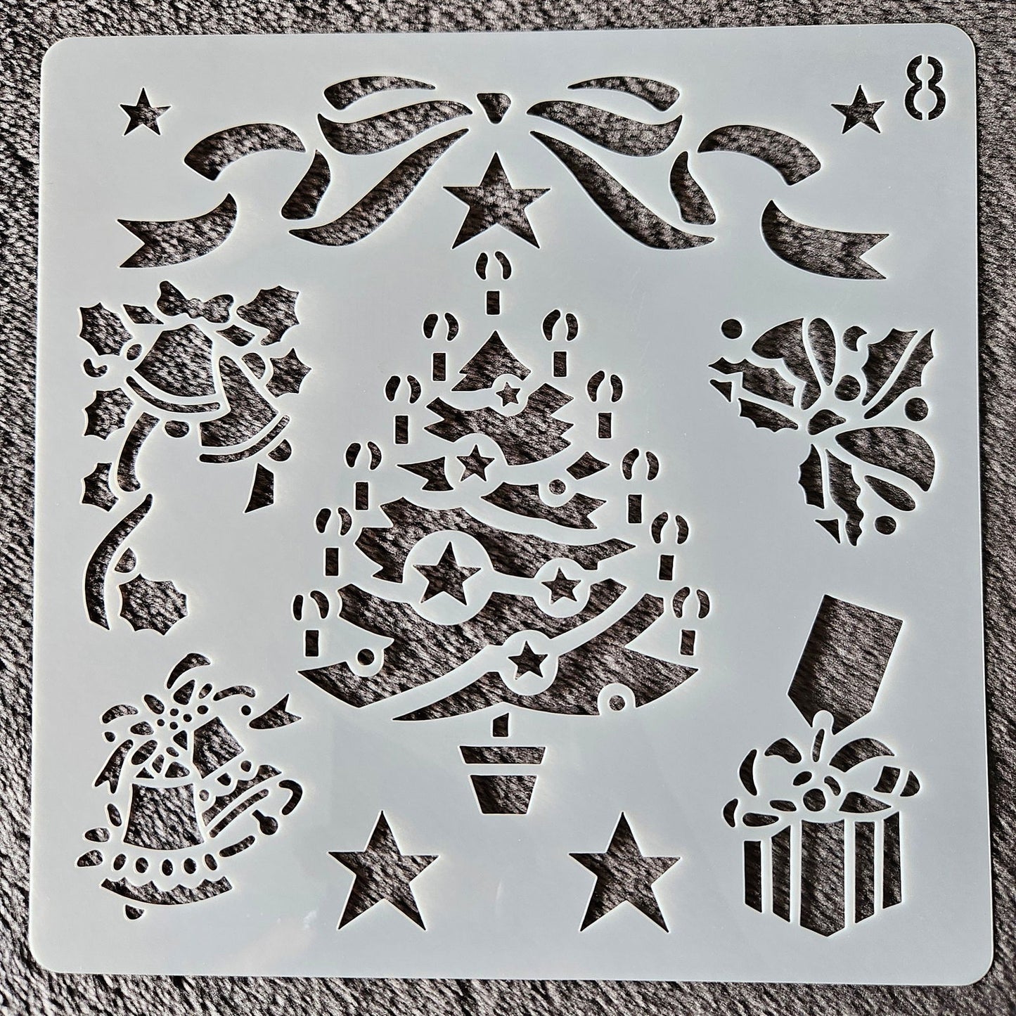 Hobby stencil Kerst - Kerstboom met versiering - 15x15 cm - Hobby en meer