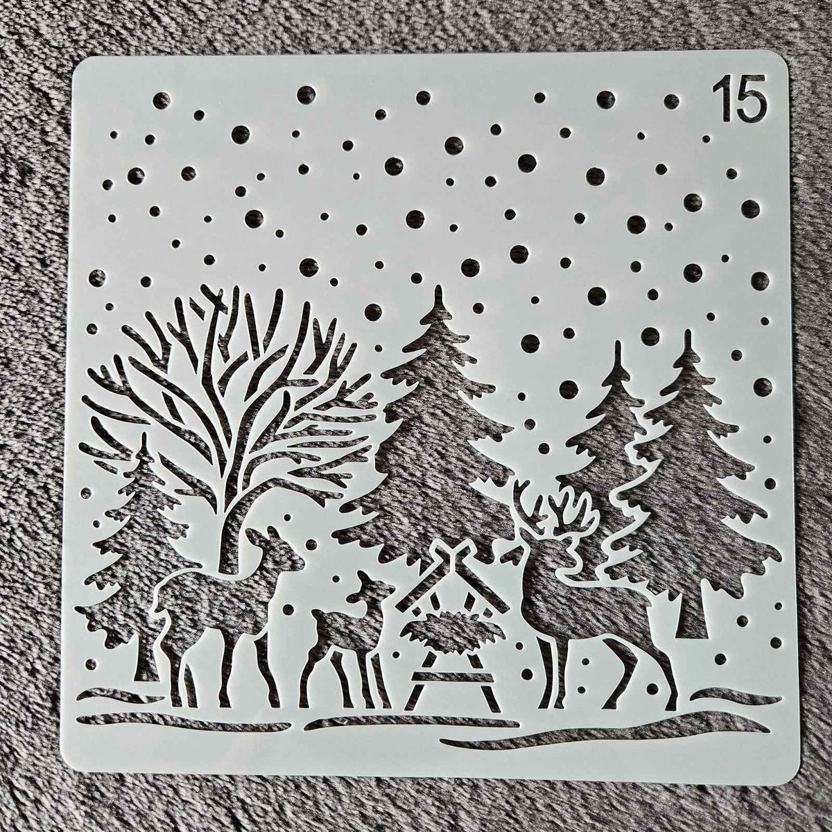 Hobby stencil Kerst - Rendieren in het bos - 15x15 cm