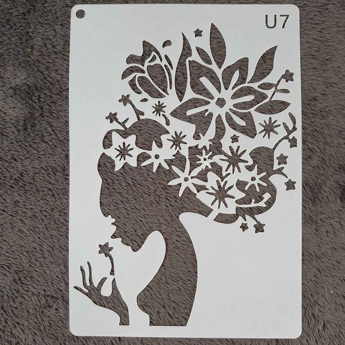 Hobby stencil - Vrouw met bloemenhaar - A5