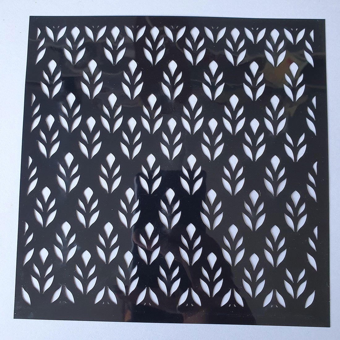 Hobby stencil blaadjes - 15x15 cm - Hobby en meer