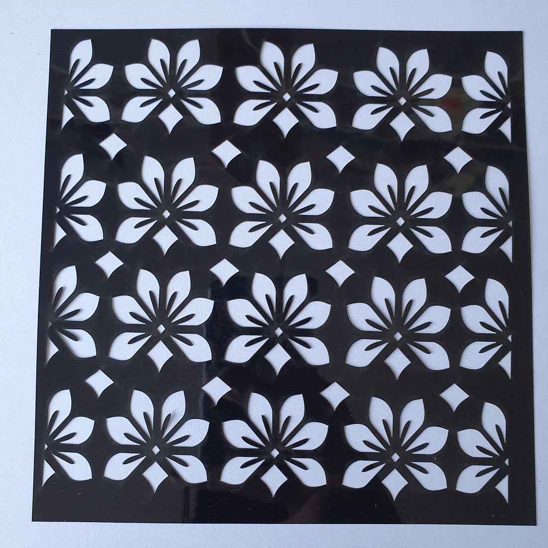 Hobby stencil - Lotus bloemen - 15x15 cm